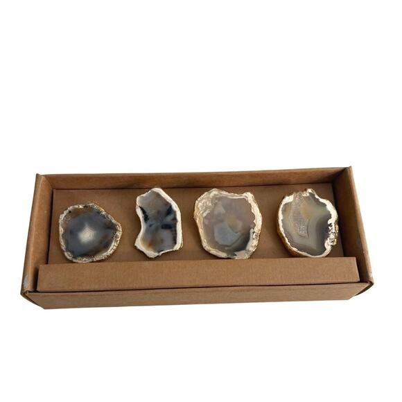Unknown Other - New in box set of 4 Agate napkin holders